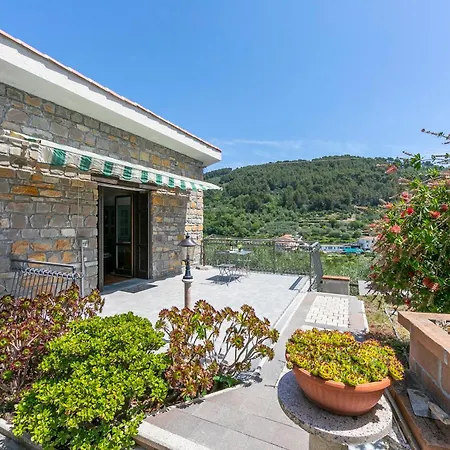 Breezy Way - Among Greenery - Happy * San Bartolomeo Al Mare